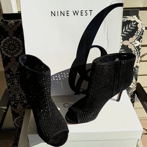 Nine West Black Suede Open Toe Booties Size 6.5 JUST REDUCED! - Picture 1 of 2